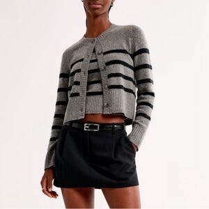 NWT Abercrombie Striped Tank & Crew Cardigan Set Size Medium